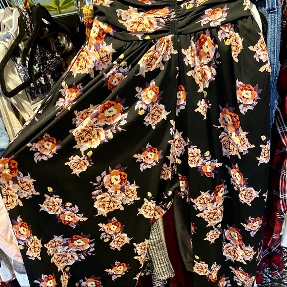 Revolve Floral Wide Leg Strapless Jumpsuit - Picture 9 of 14